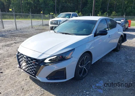 2023 Nissan Altima Sr Fwd из США, поврежденный, VIN 1N4BL4CV0PN367272